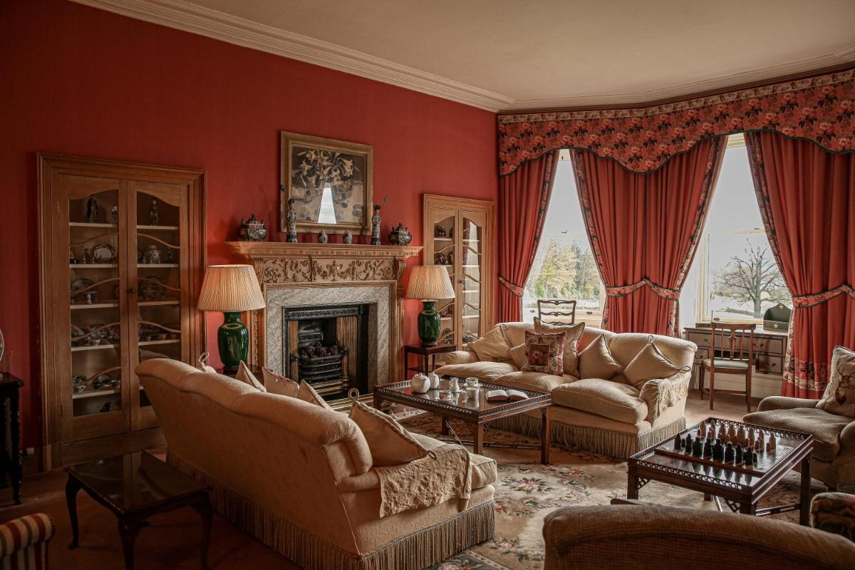 Kinloch House Hotel