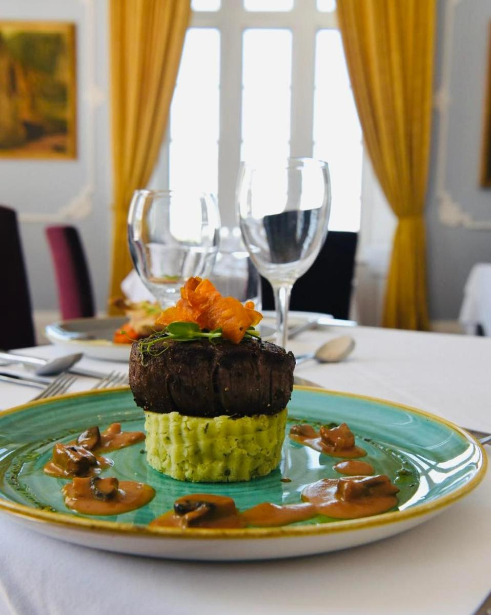 Kinnitty Castle Hotel