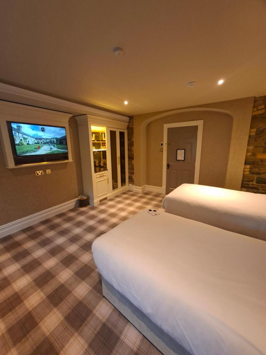 Kinnitty Castle Hotel
