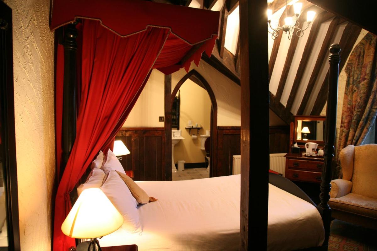 Kinnitty Castle Hotel