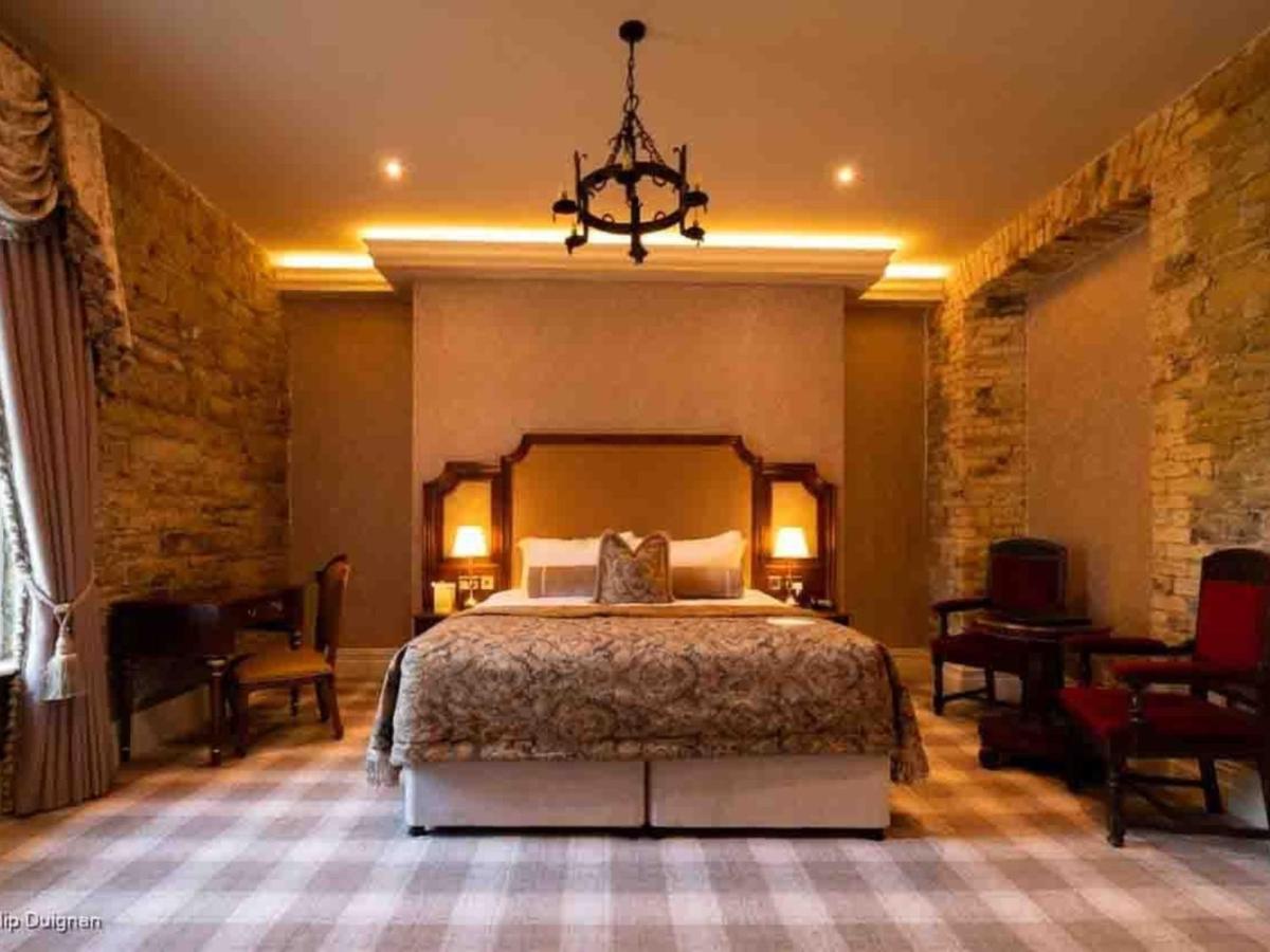 Kinnitty Castle Hotel