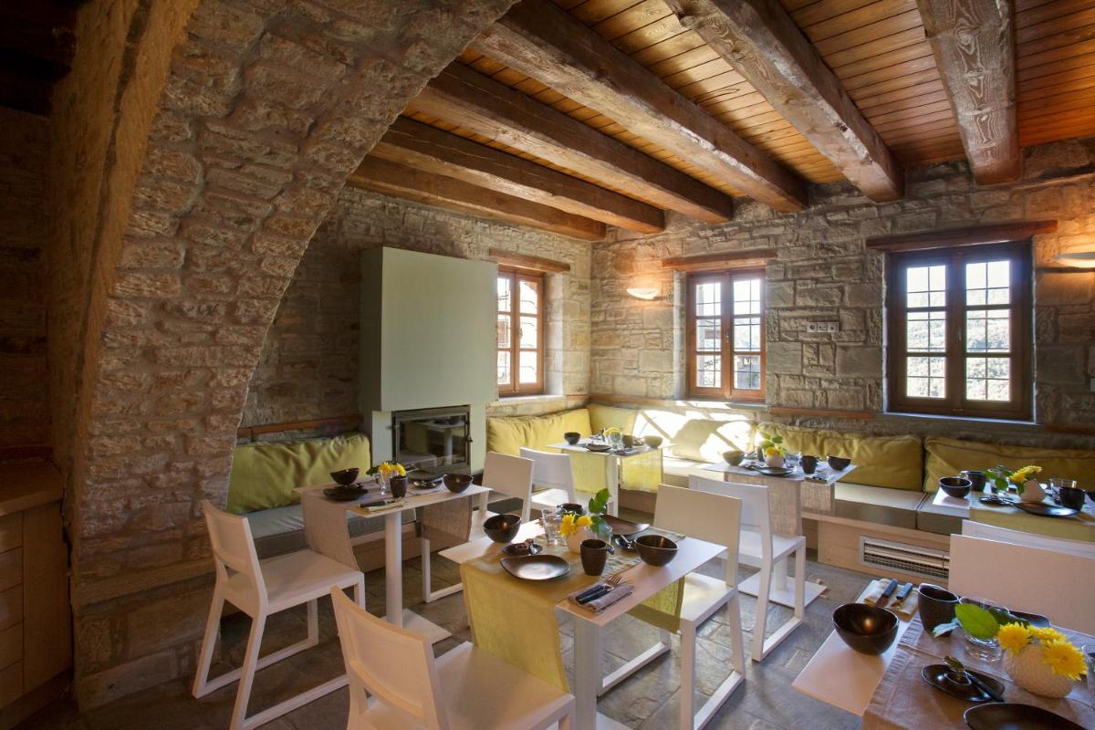 Kipi Suites