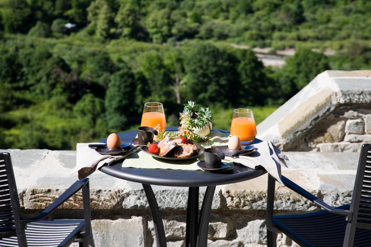 Kipi Suites