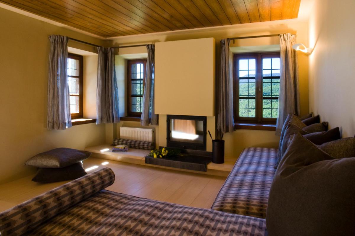 Kipi Suites