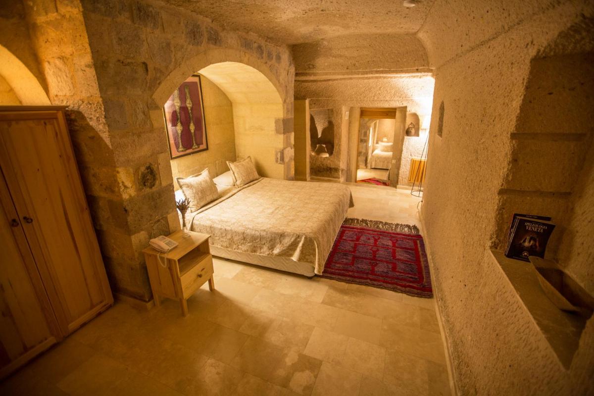 Kistar Cave Hotel