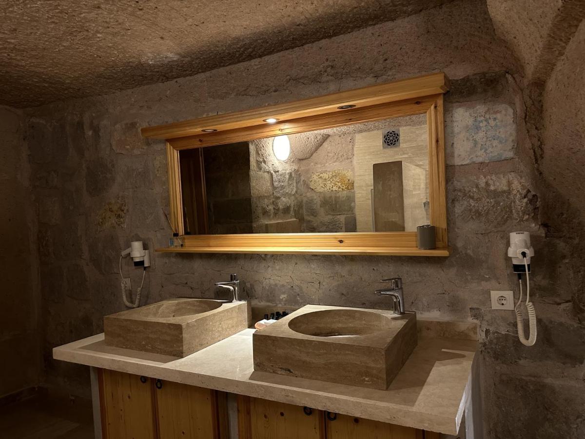 Kistar Cave Hotel