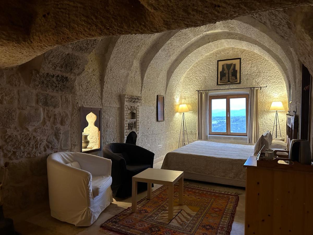 Kistar Cave Hotel