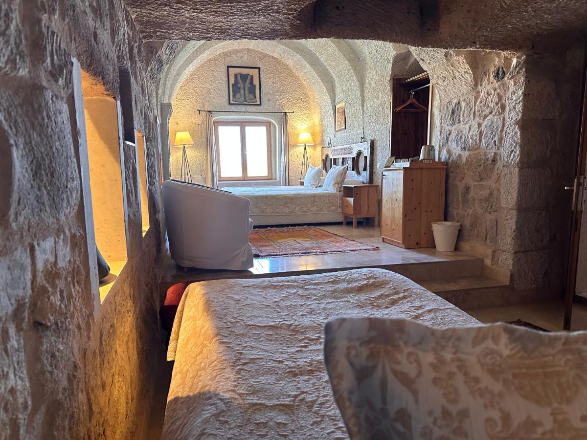 Kistar Cave Hotel