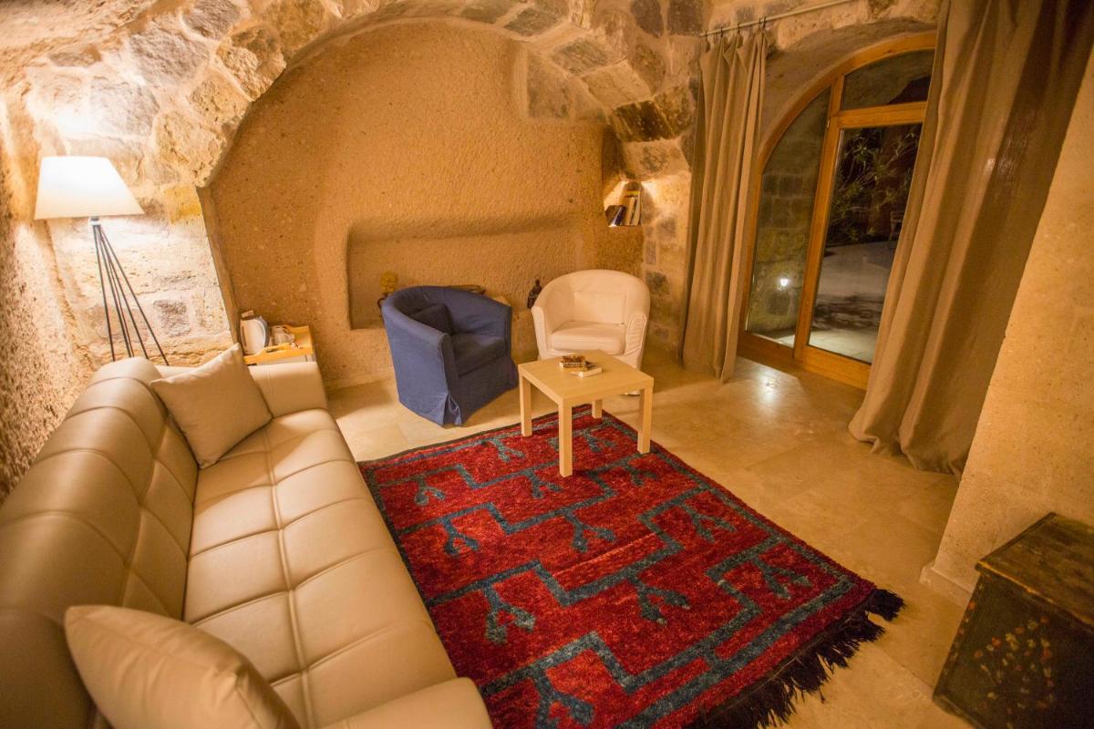 Kistar Cave Hotel