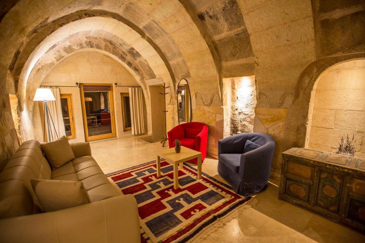 Kistar Cave Hotel