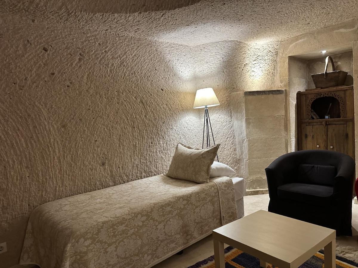 Kistar Cave Hotel