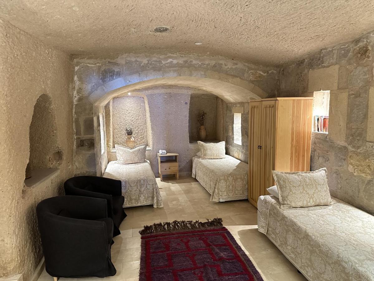 Kistar Cave Hotel