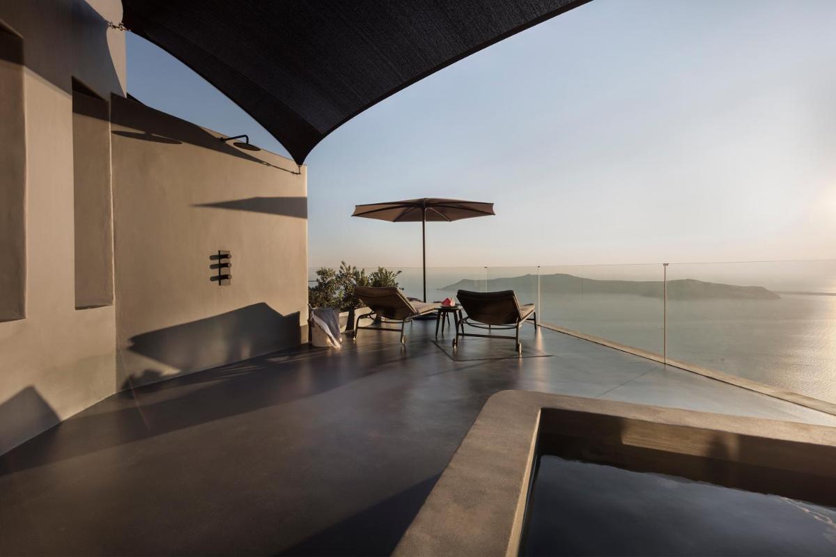 Kivotos Santorini - Preferred Hotels & Resorts