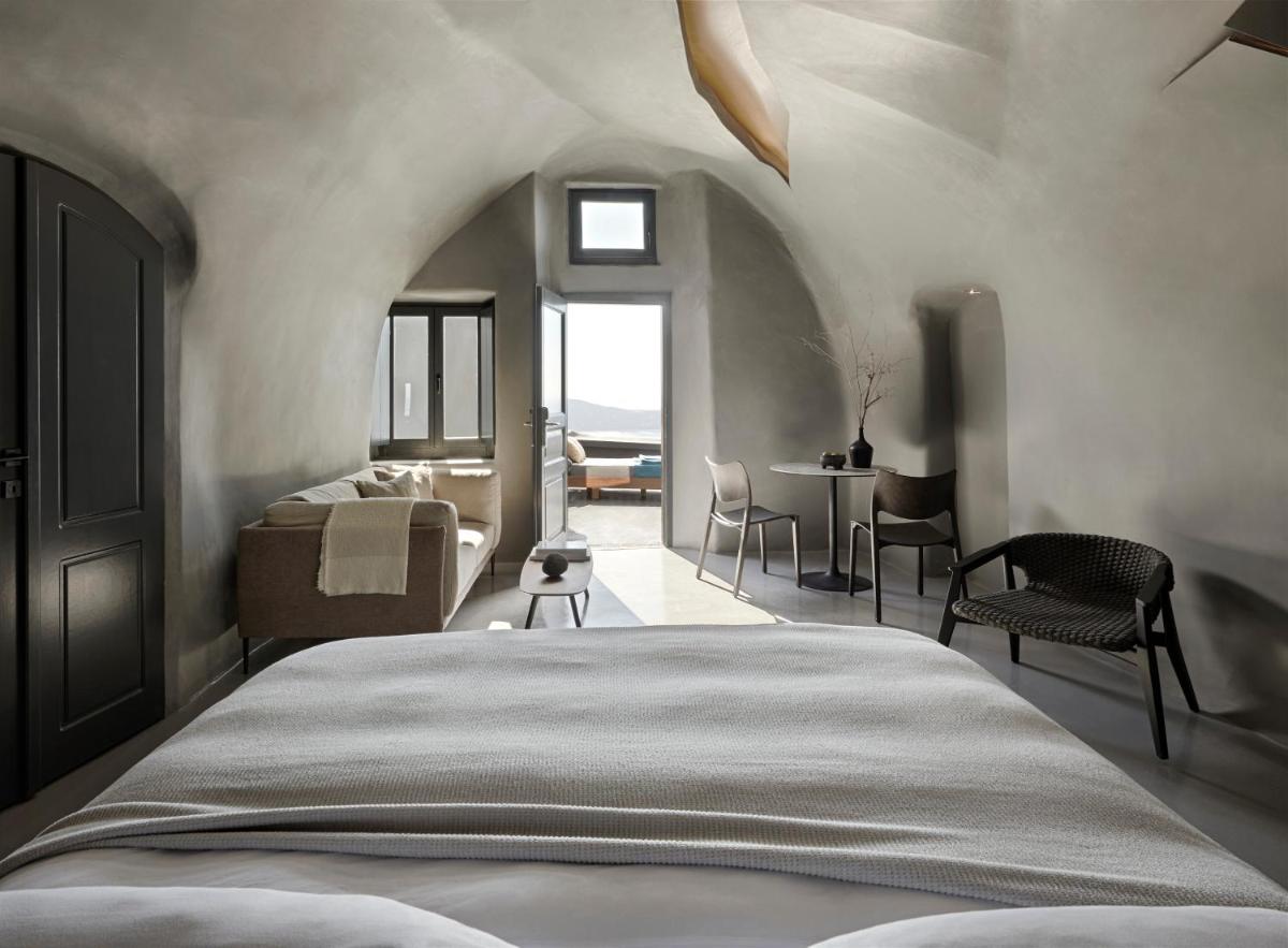 Kivotos Santorini - Preferred Hotels & Resorts