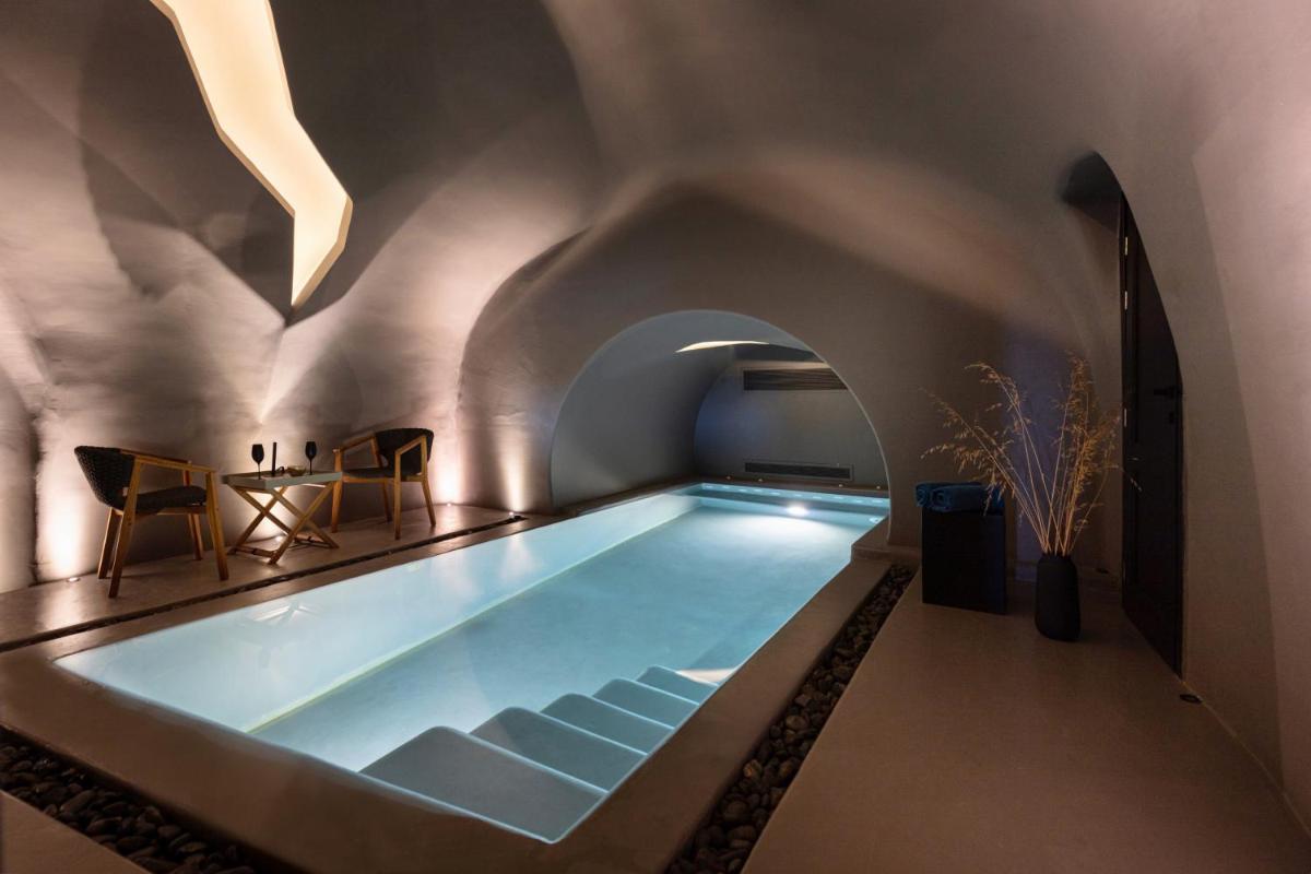 Kivotos Santorini - Preferred Hotels & Resorts