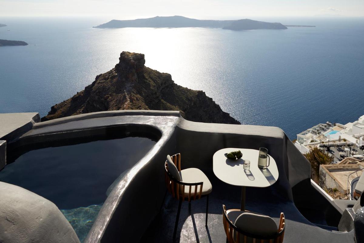 Kivotos Santorini - Preferred Hotels & Resorts