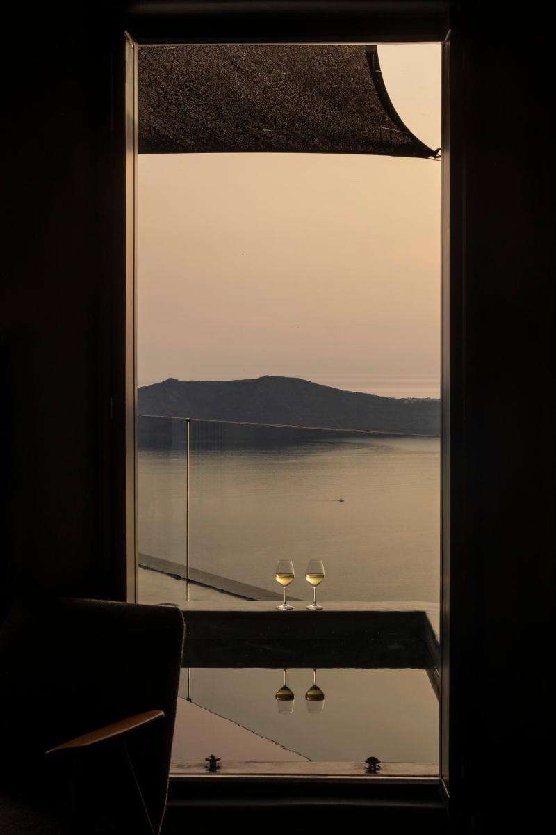 Kivotos Santorini - Preferred Hotels & Resorts