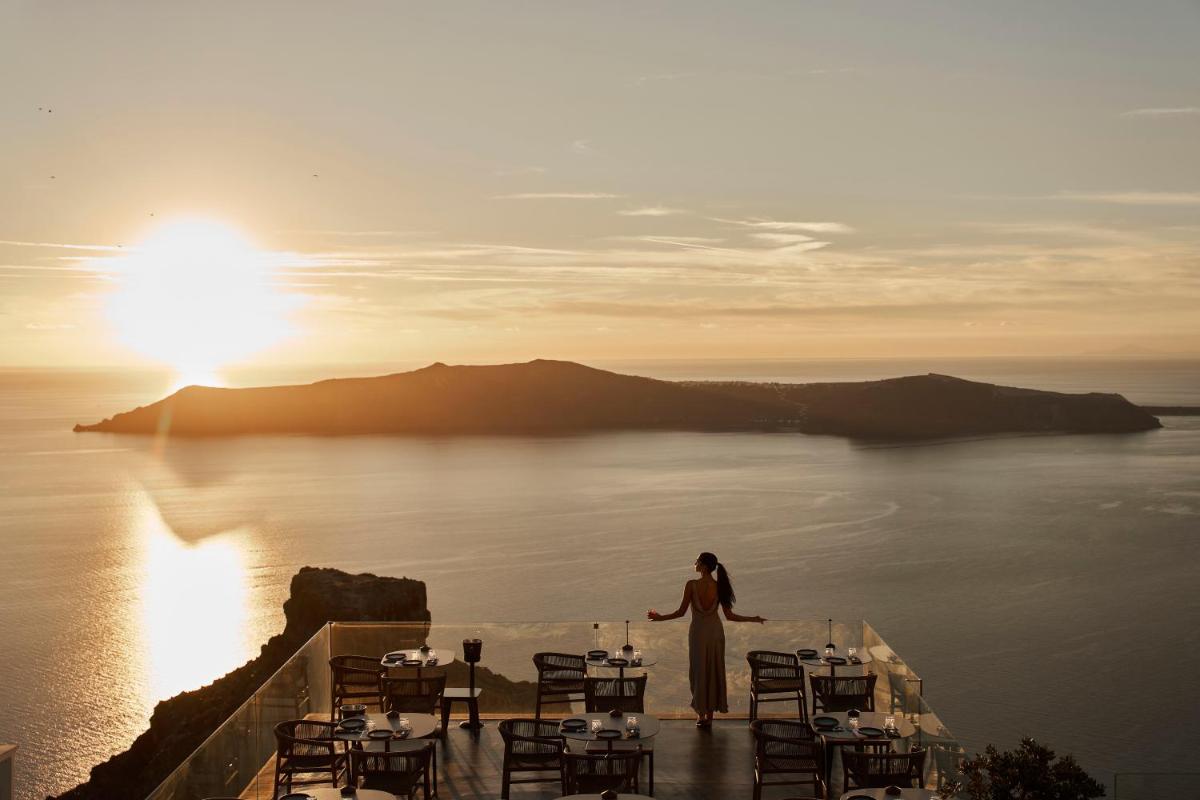 Kivotos Santorini - Preferred Hotels & Resorts
