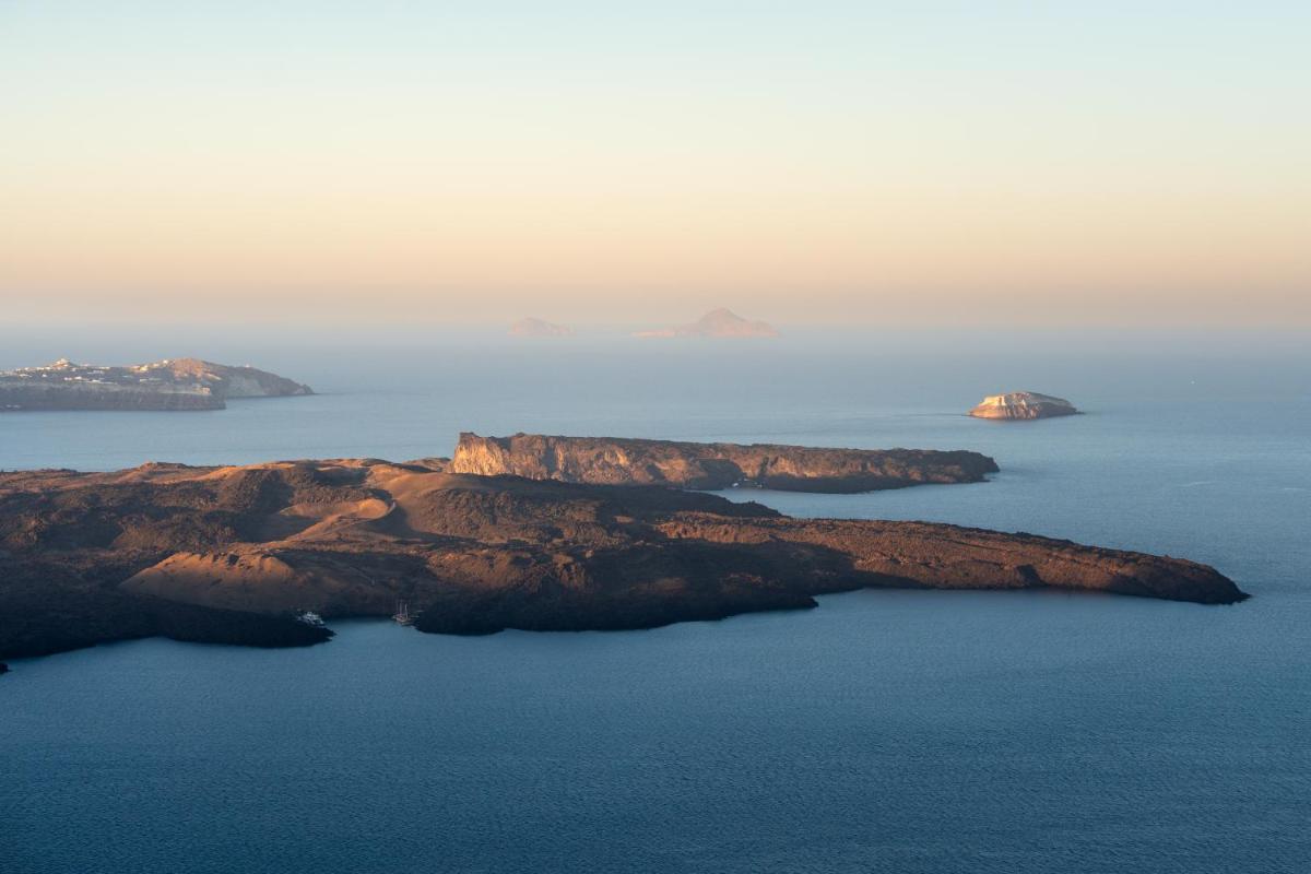 Kivotos Santorini - Preferred Hotels & Resorts