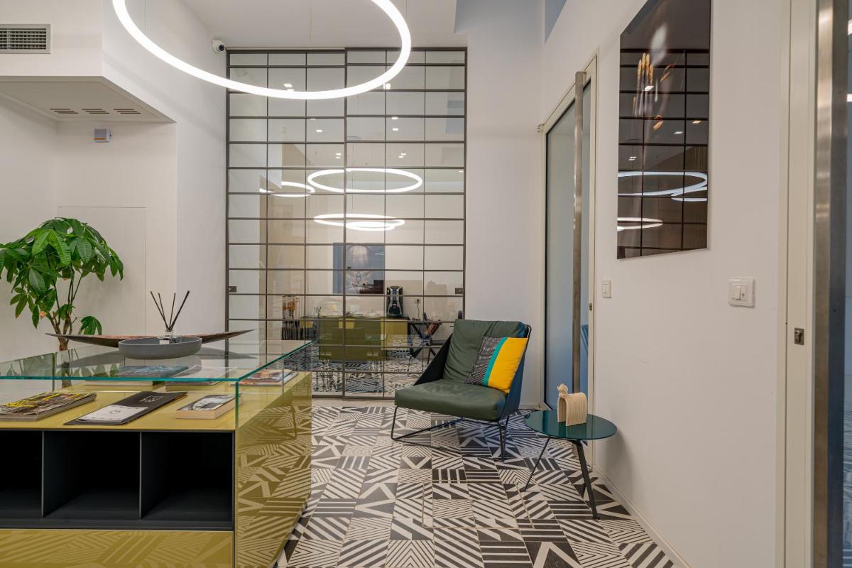 HOTIDAY Olbia Wallure