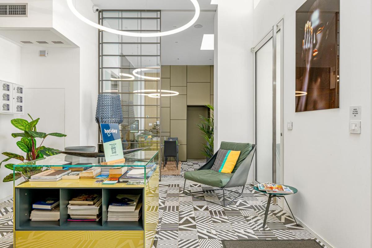 HOTIDAY Olbia Wallure