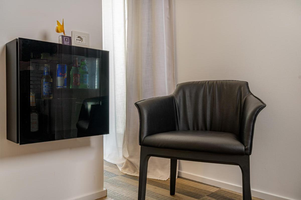 HOTIDAY Olbia Wallure