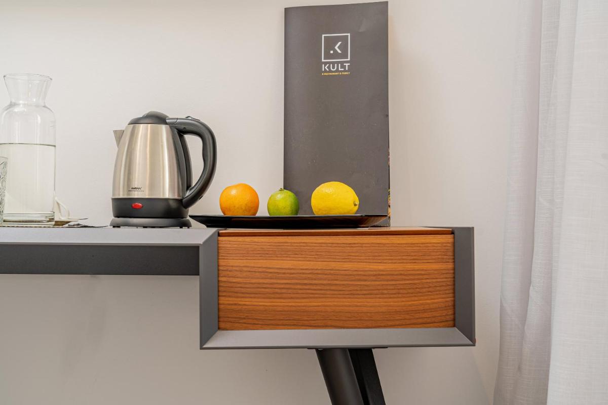 HOTIDAY Olbia Wallure