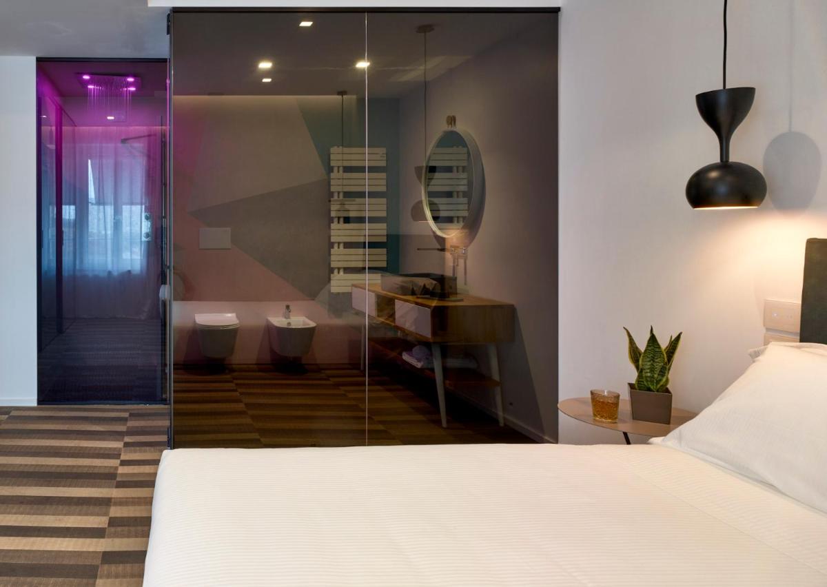 HOTIDAY Olbia Wallure