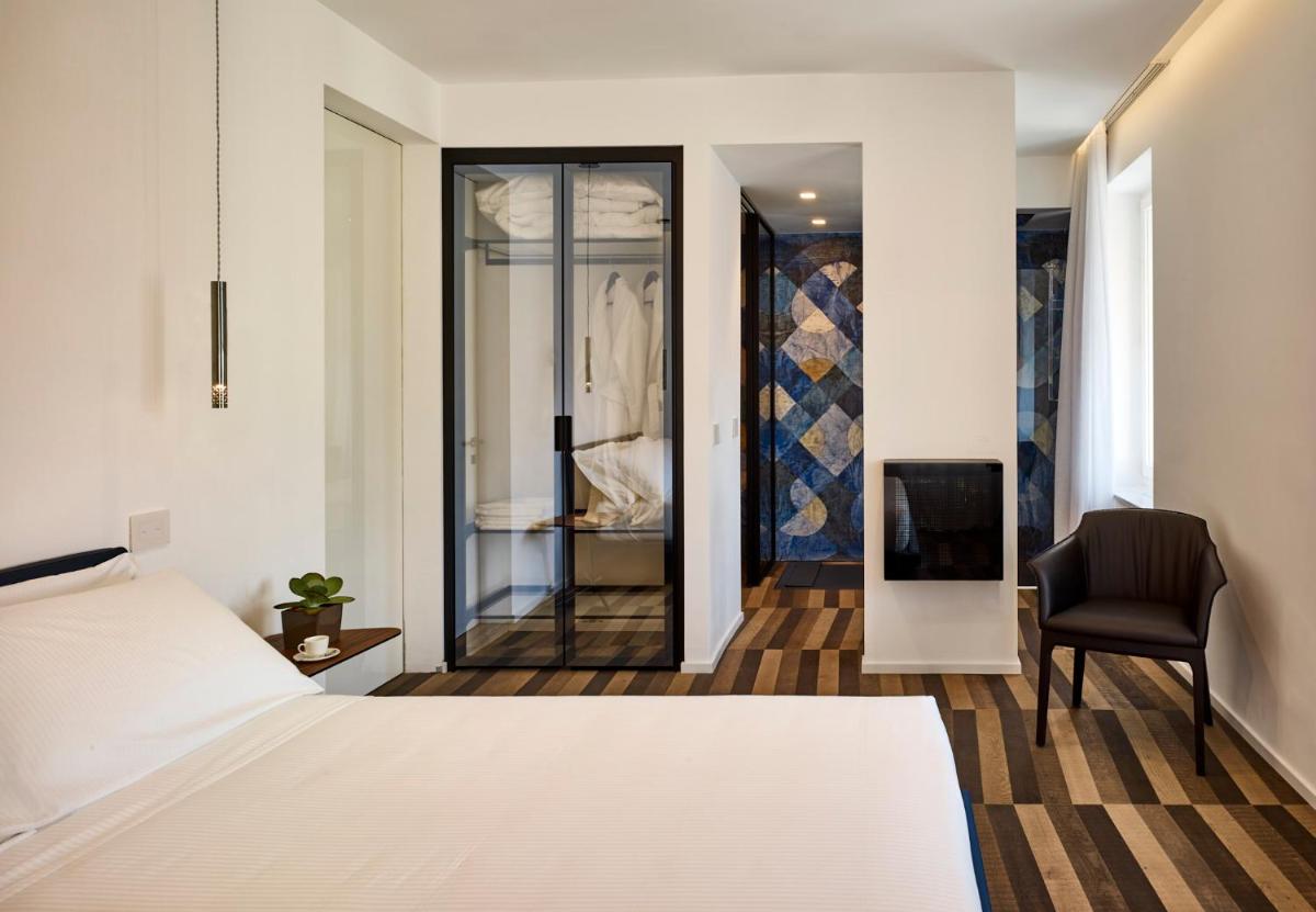 HOTIDAY Olbia Wallure