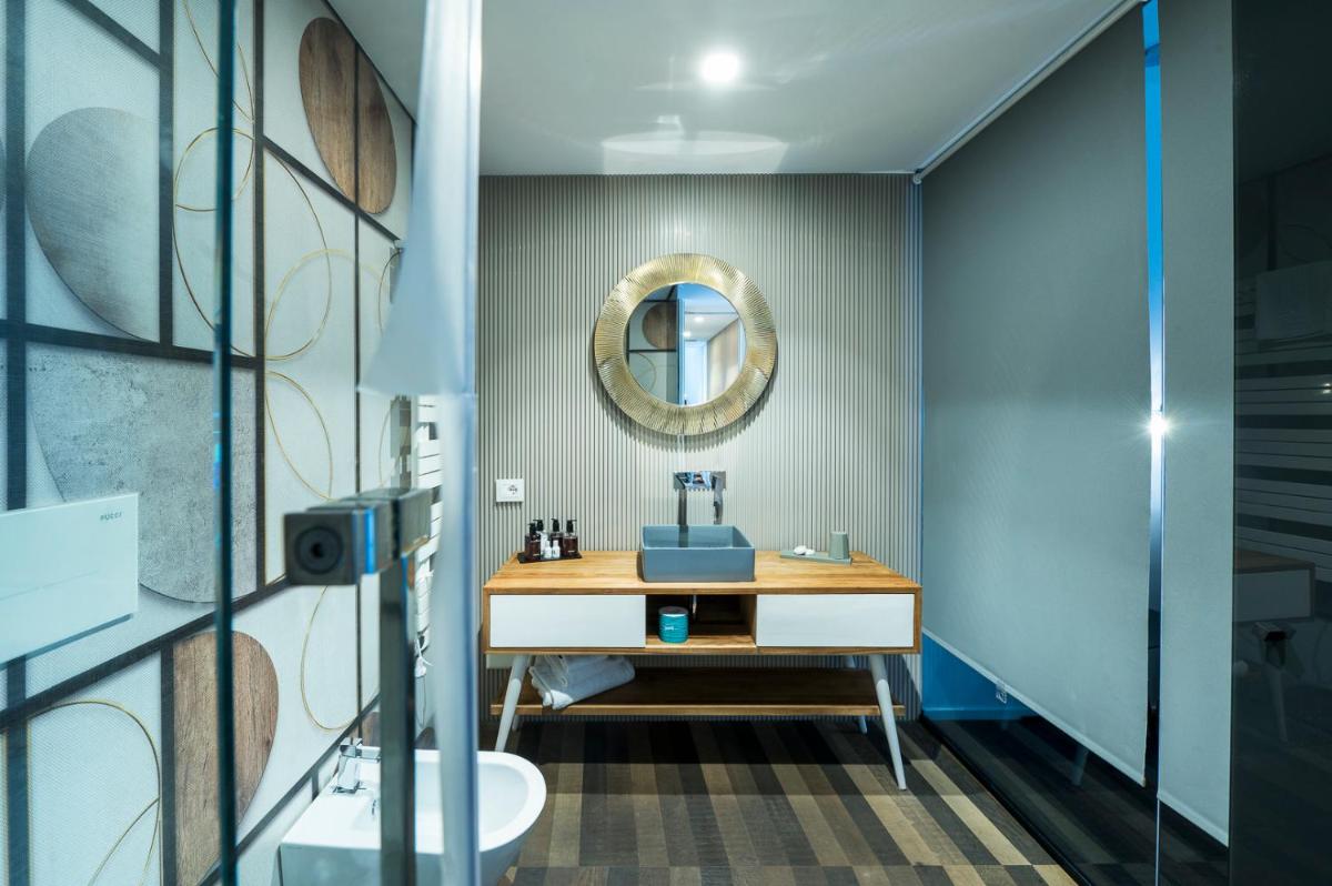 HOTIDAY Olbia Wallure