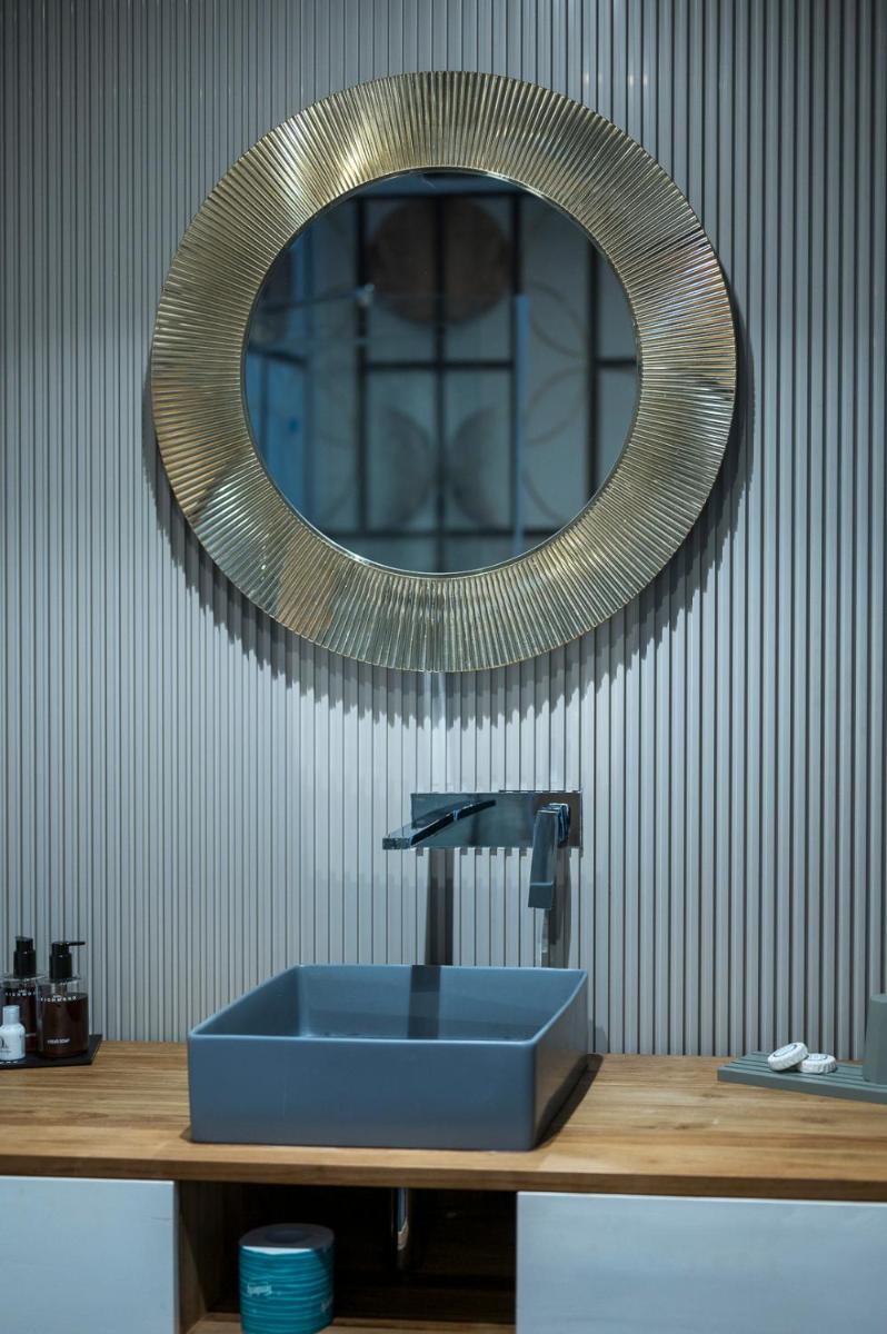 HOTIDAY Olbia Wallure