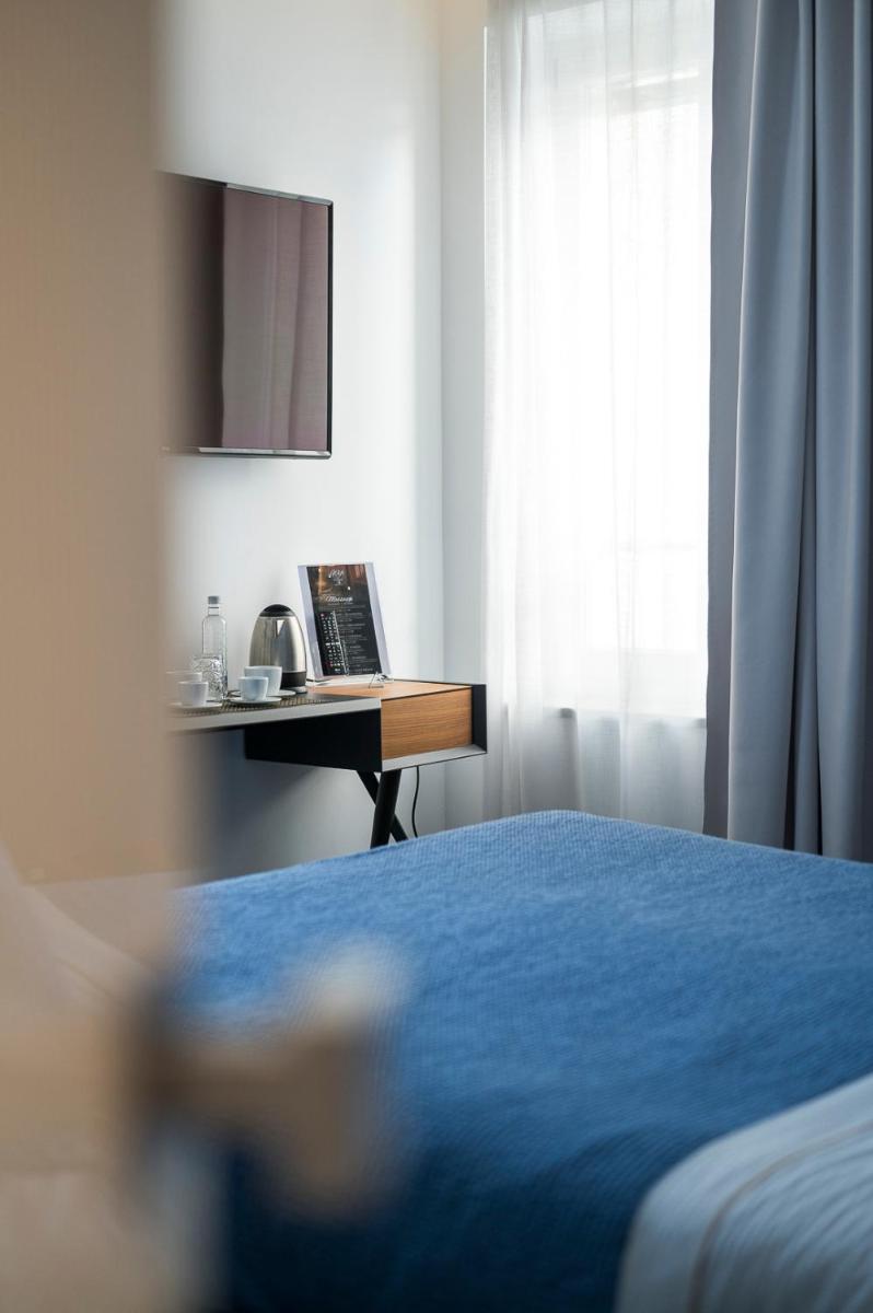 HOTIDAY Olbia Wallure