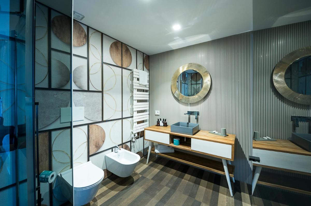 HOTIDAY Olbia Wallure