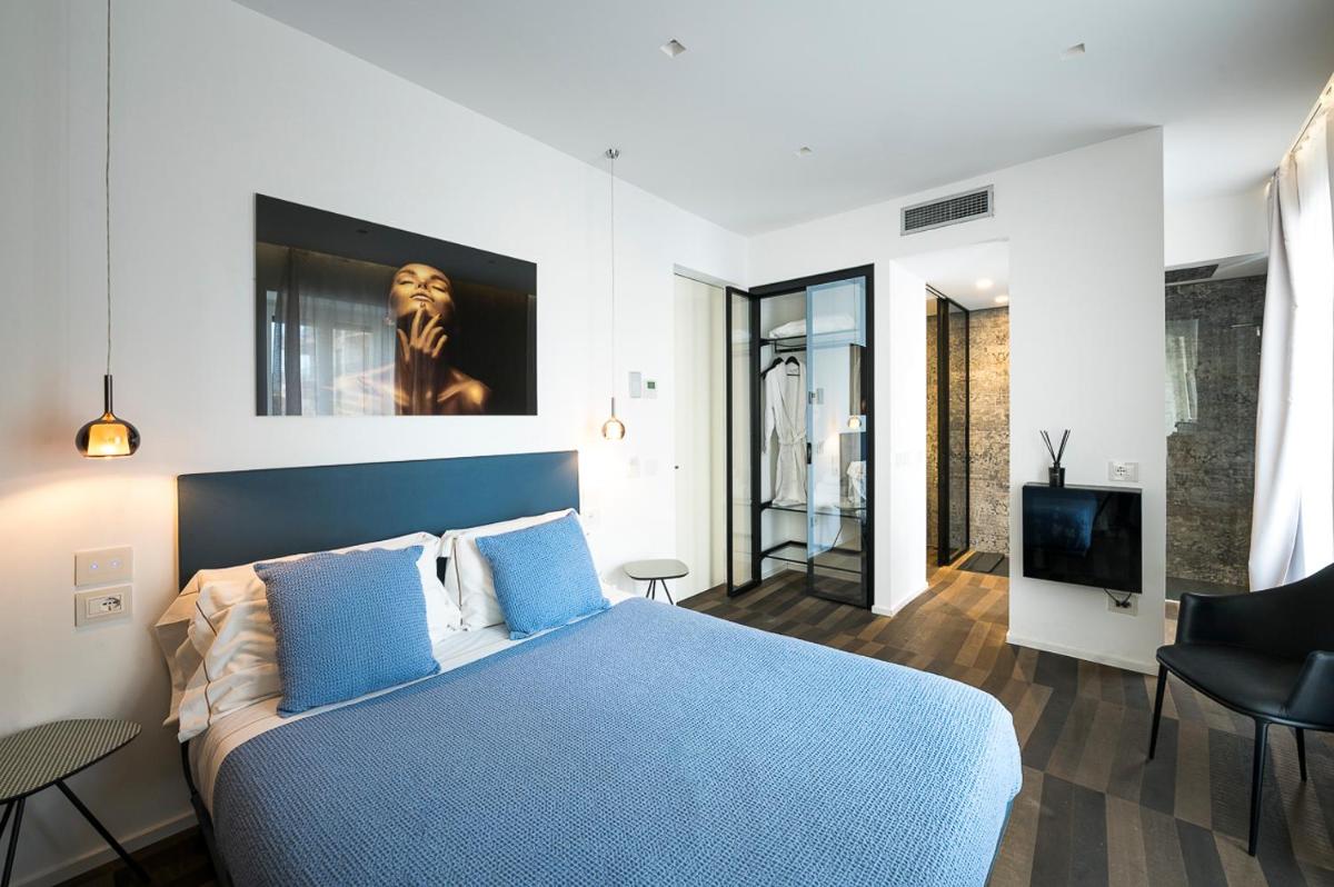 HOTIDAY Olbia Wallure