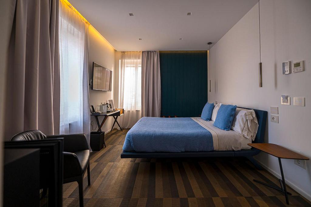 HOTIDAY Olbia Wallure