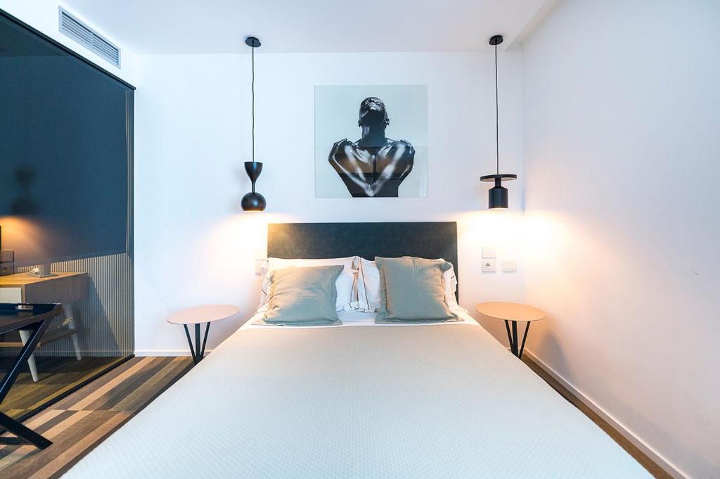 HOTIDAY Olbia Wallure