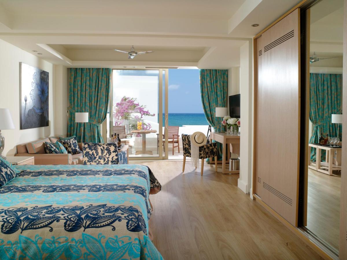 Knossos Beach Bungalows Suites Resort & Spa