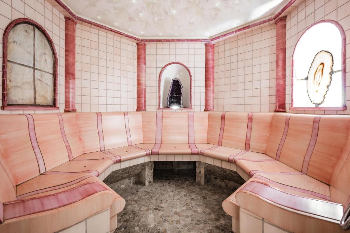 Kolfuschgerhof Mountain Resort