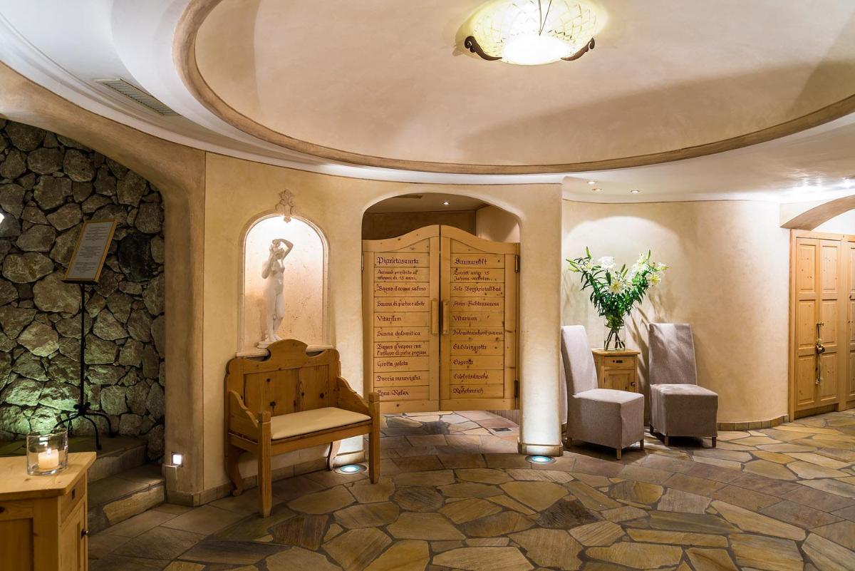 Kolfuschgerhof Mountain Resort