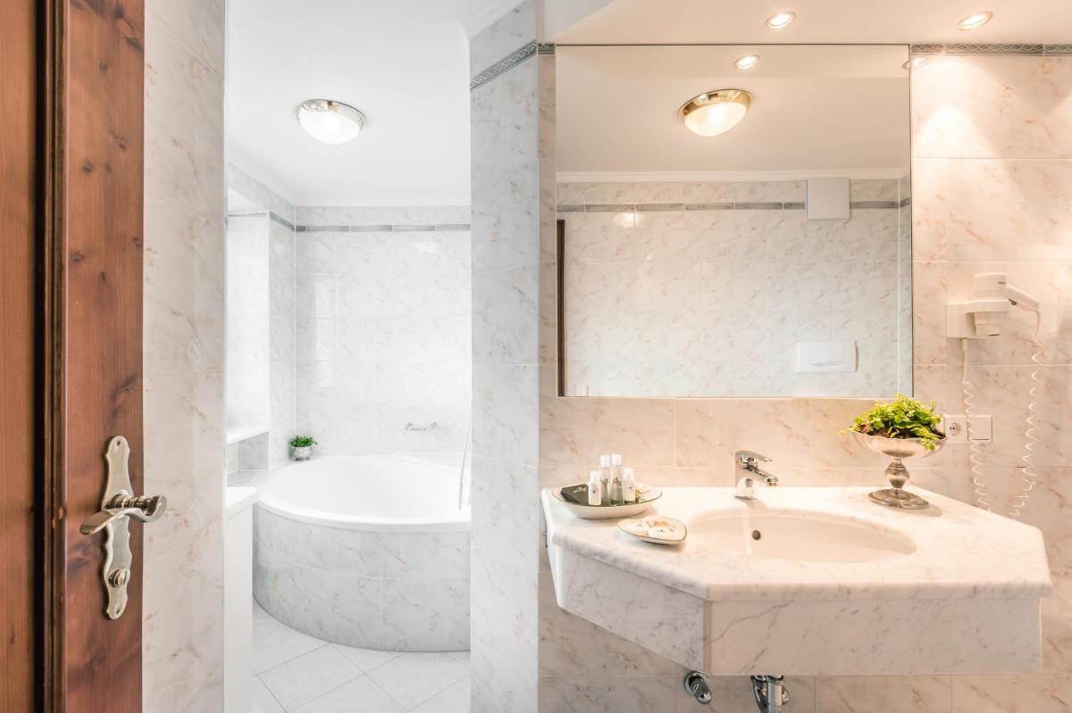 Kolfuschgerhof Mountain Resort