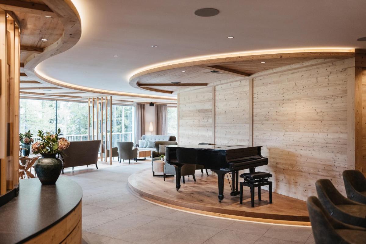 Kolfuschgerhof Mountain Resort