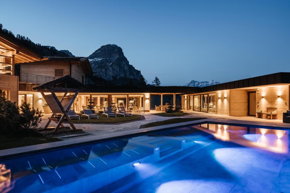 Kolfuschgerhof Mountain Resort