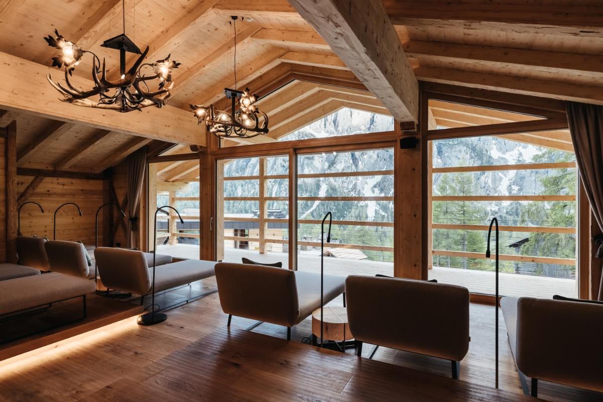 Kolfuschgerhof Mountain Resort