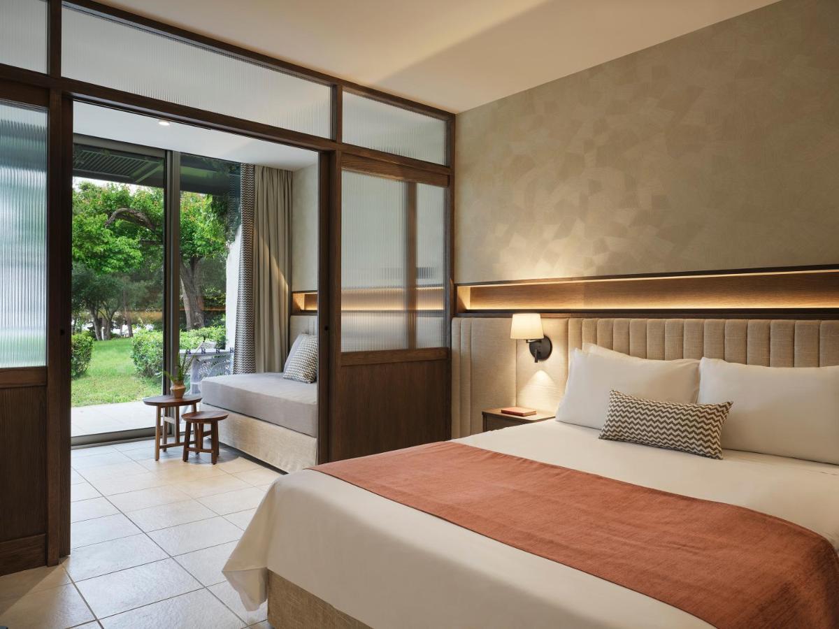 Kontokali Bay Resort & Spa