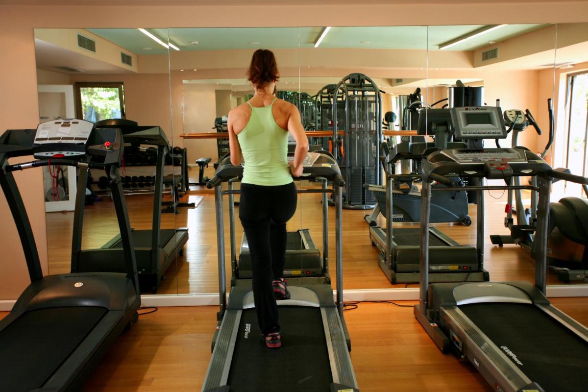 Kontokali Bay Resort & Spa