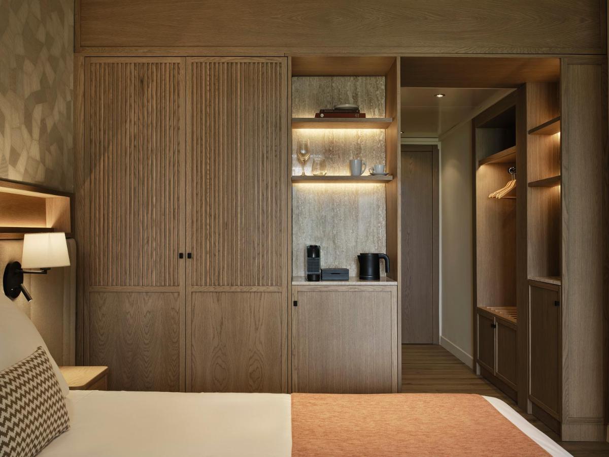 Kontokali Bay Resort & Spa