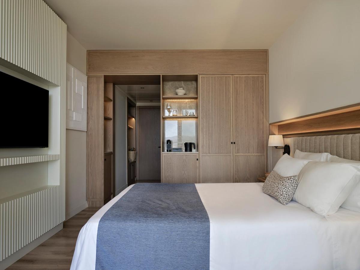 Kontokali Bay Resort & Spa