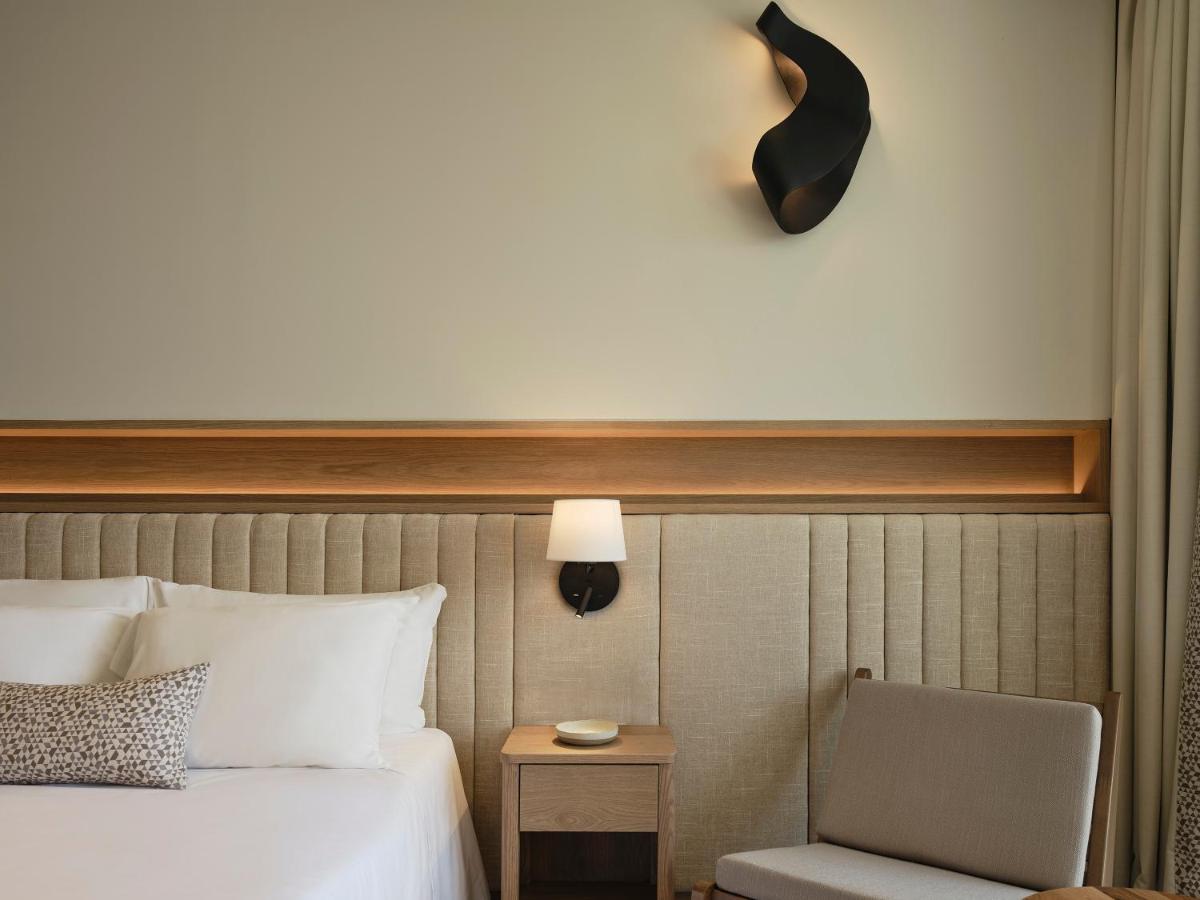 Kontokali Bay Resort & Spa