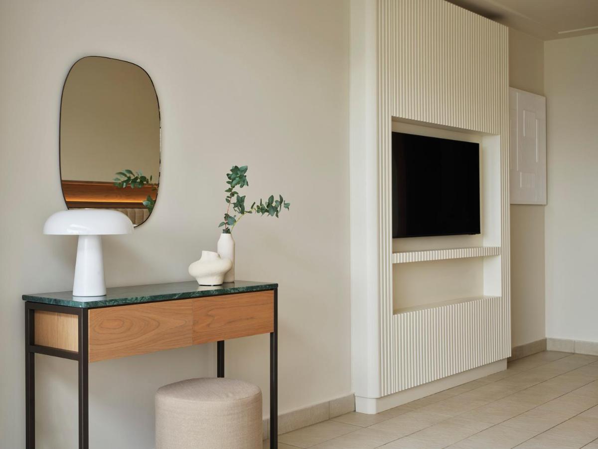 Kontokali Bay Resort & Spa