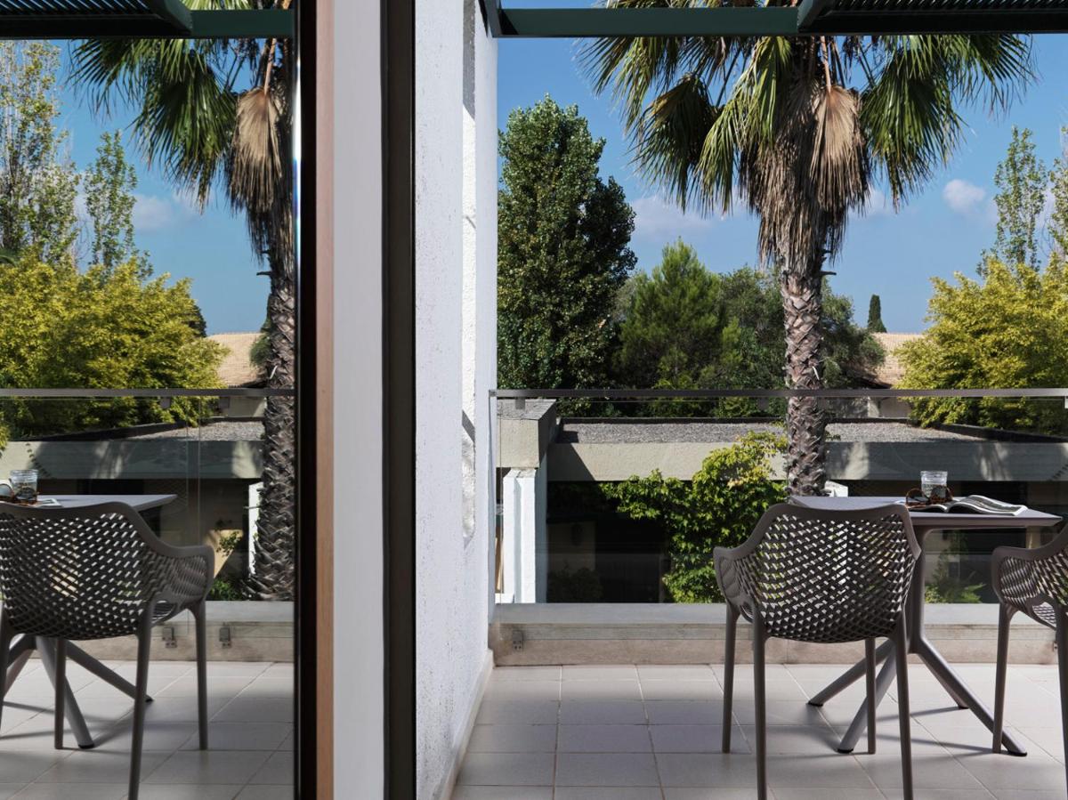 Kontokali Bay Resort & Spa